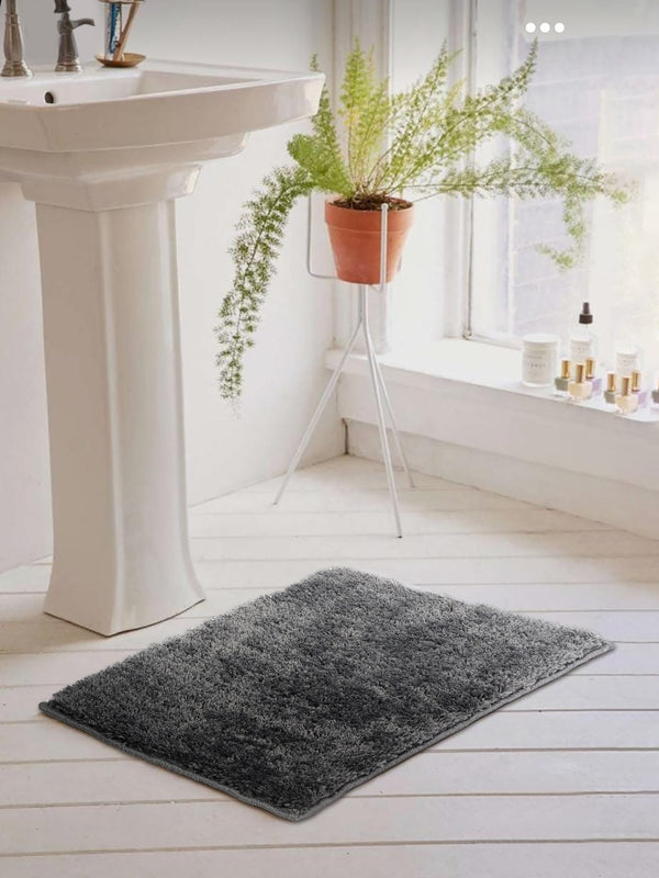Naksh 100% Micro Polyester Anti Skid Bath Mat, Grey